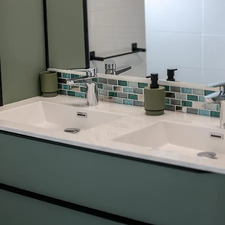 Casa de Férias Le Saint-roch #jardin #paisible *