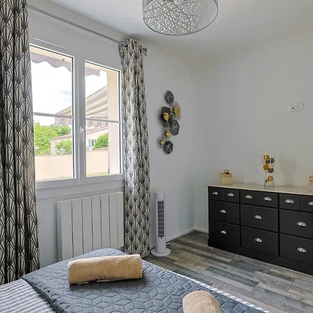 Le Saint-roch #jardin #paisible * Cognac